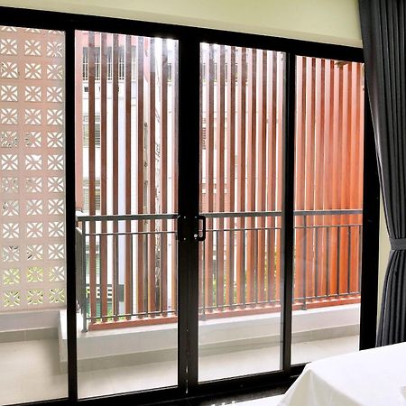 Era Apartment Xuan Thuy Hanoi Exterior foto